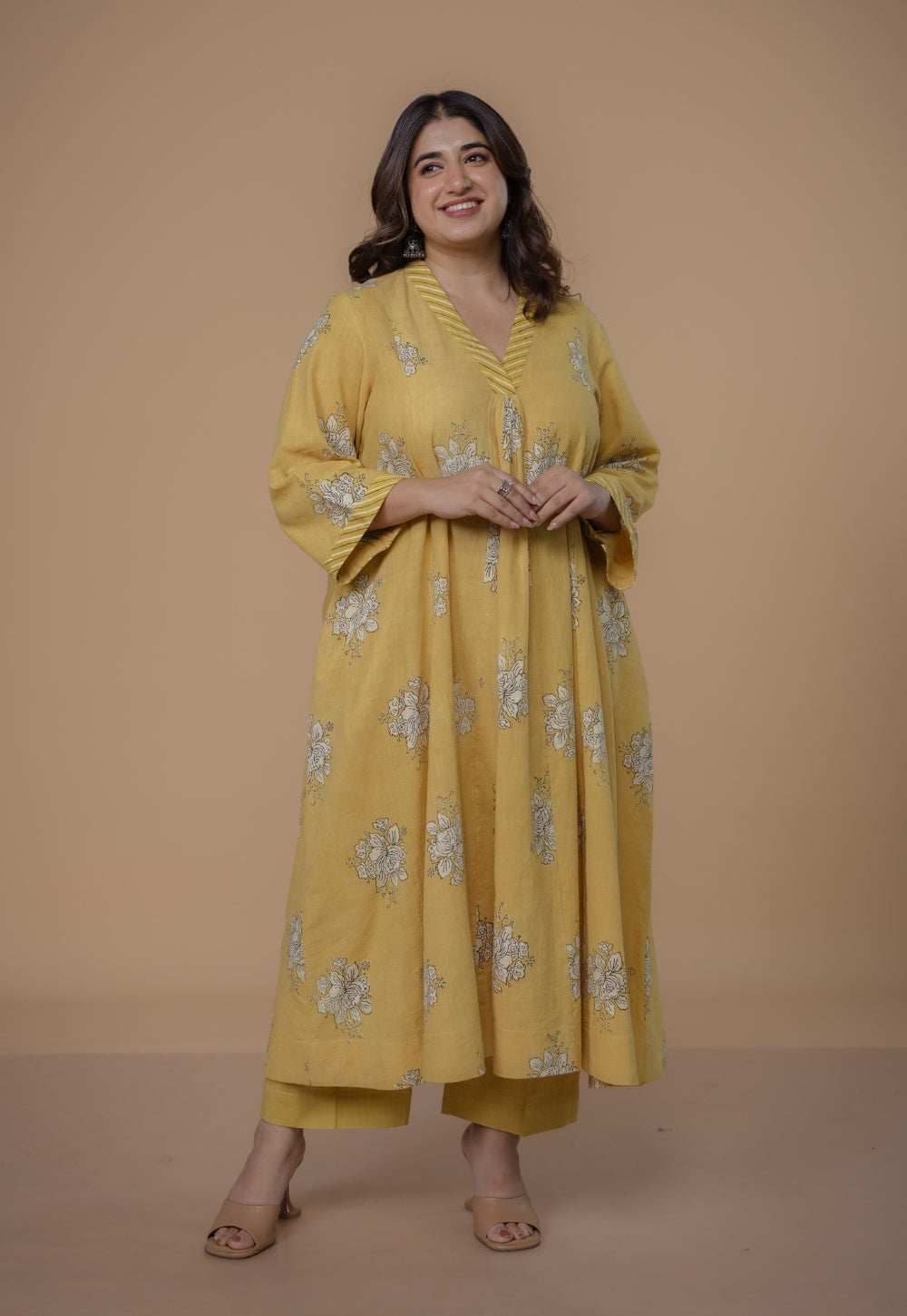 Sakhi Yellow Dabu Slub Cotton Kali Kurta Set (Set Of 2)