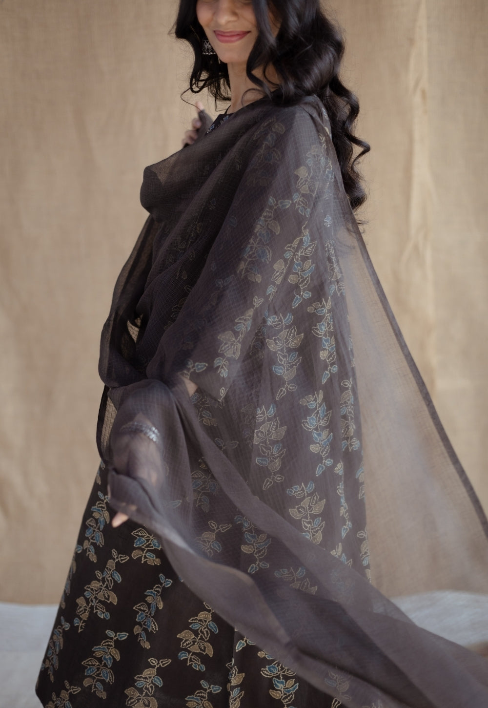 Charcoal Solid Kota Doria Cotton Dupatta