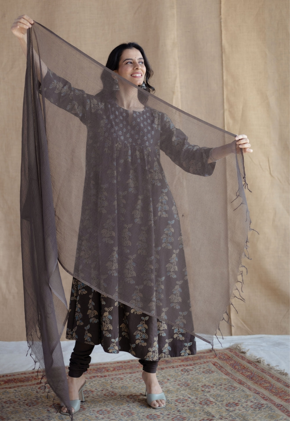 Charcoal Solid Kota Doria Cotton Dupatta