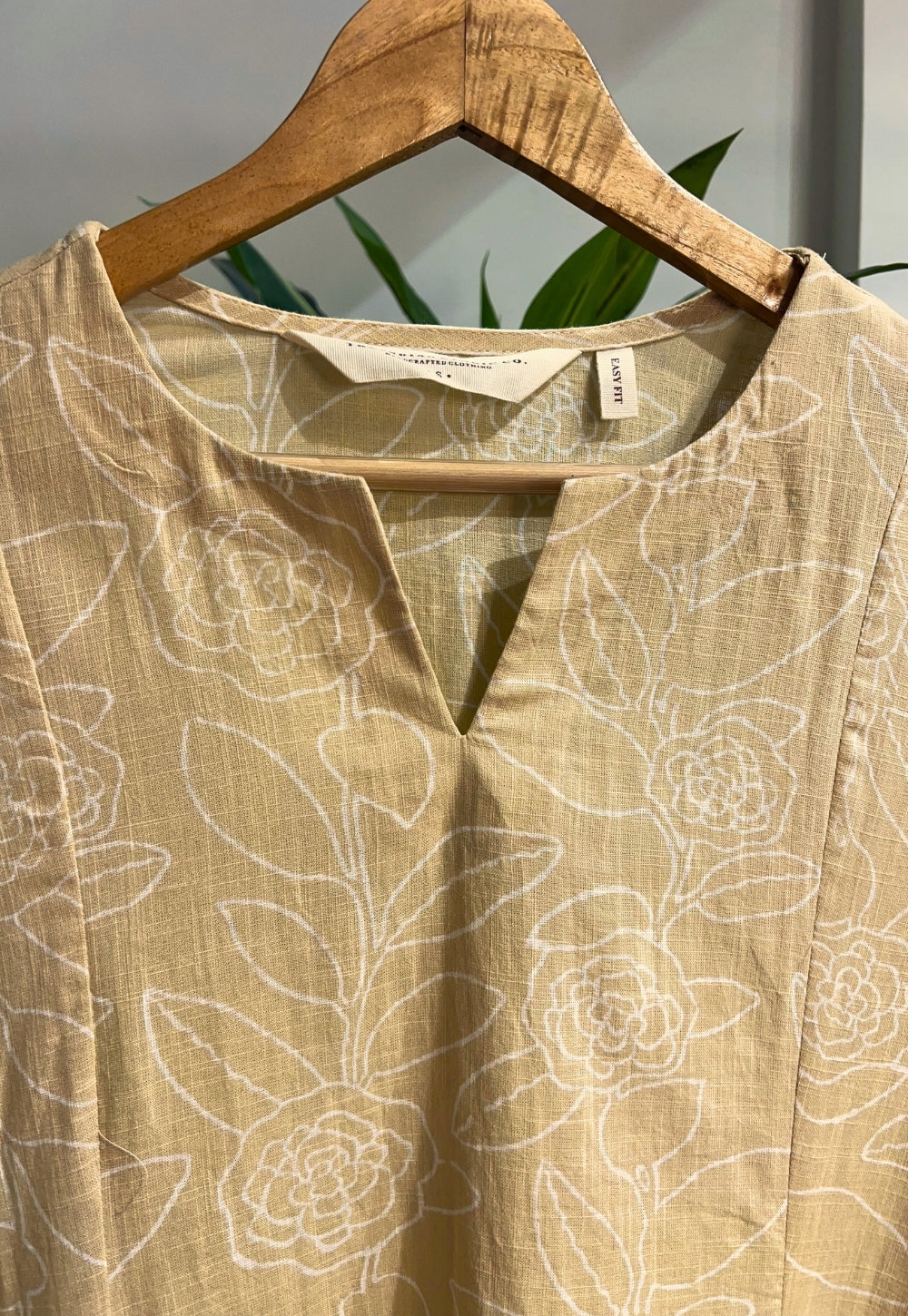 Shinat Cream Hand Block Print Slub Cotton Kali Kurta