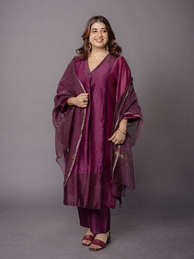Kanika Purple Solid Chanderi Silk Straight Kurta with Hand Embroidery