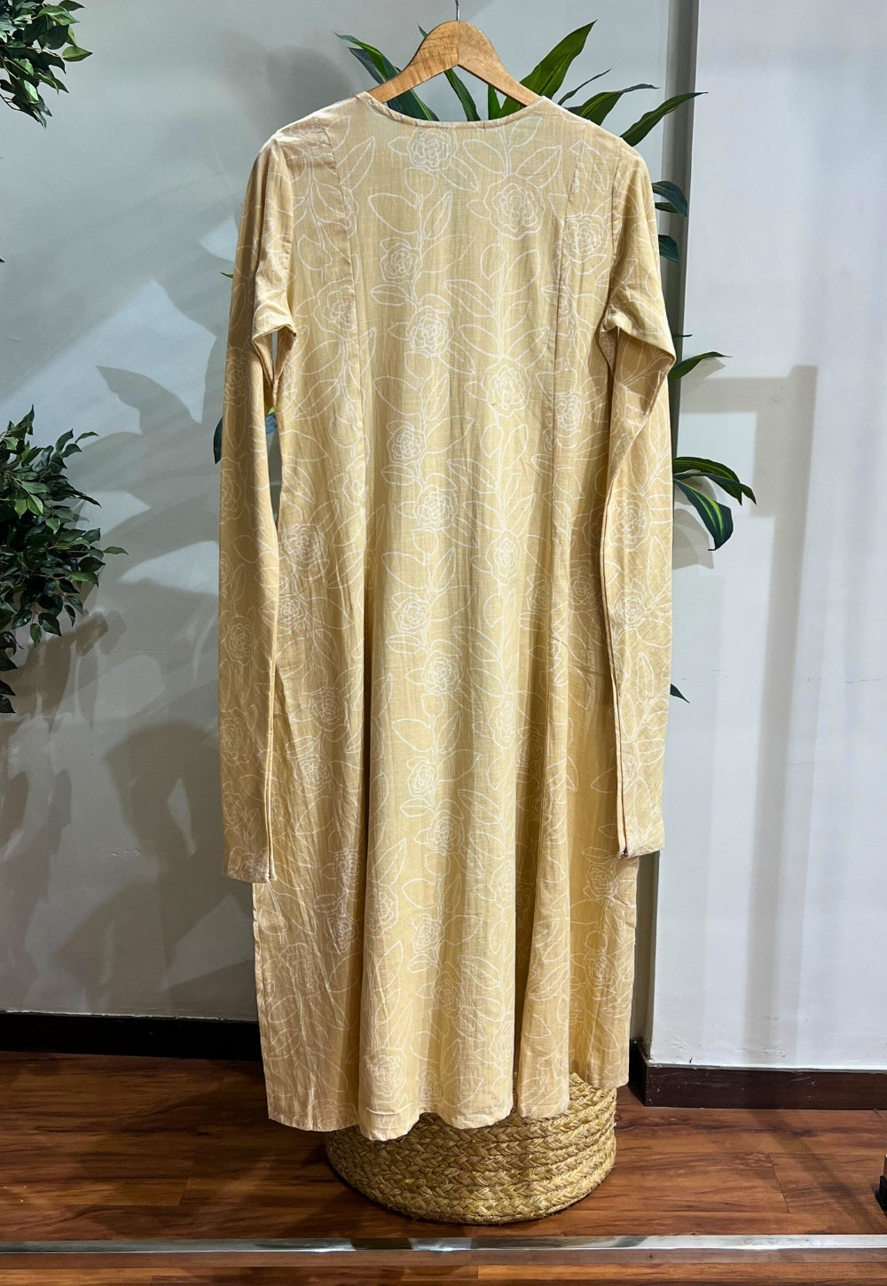 Shinat Cream Hand Block Print Slub Cotton Kali Kurta