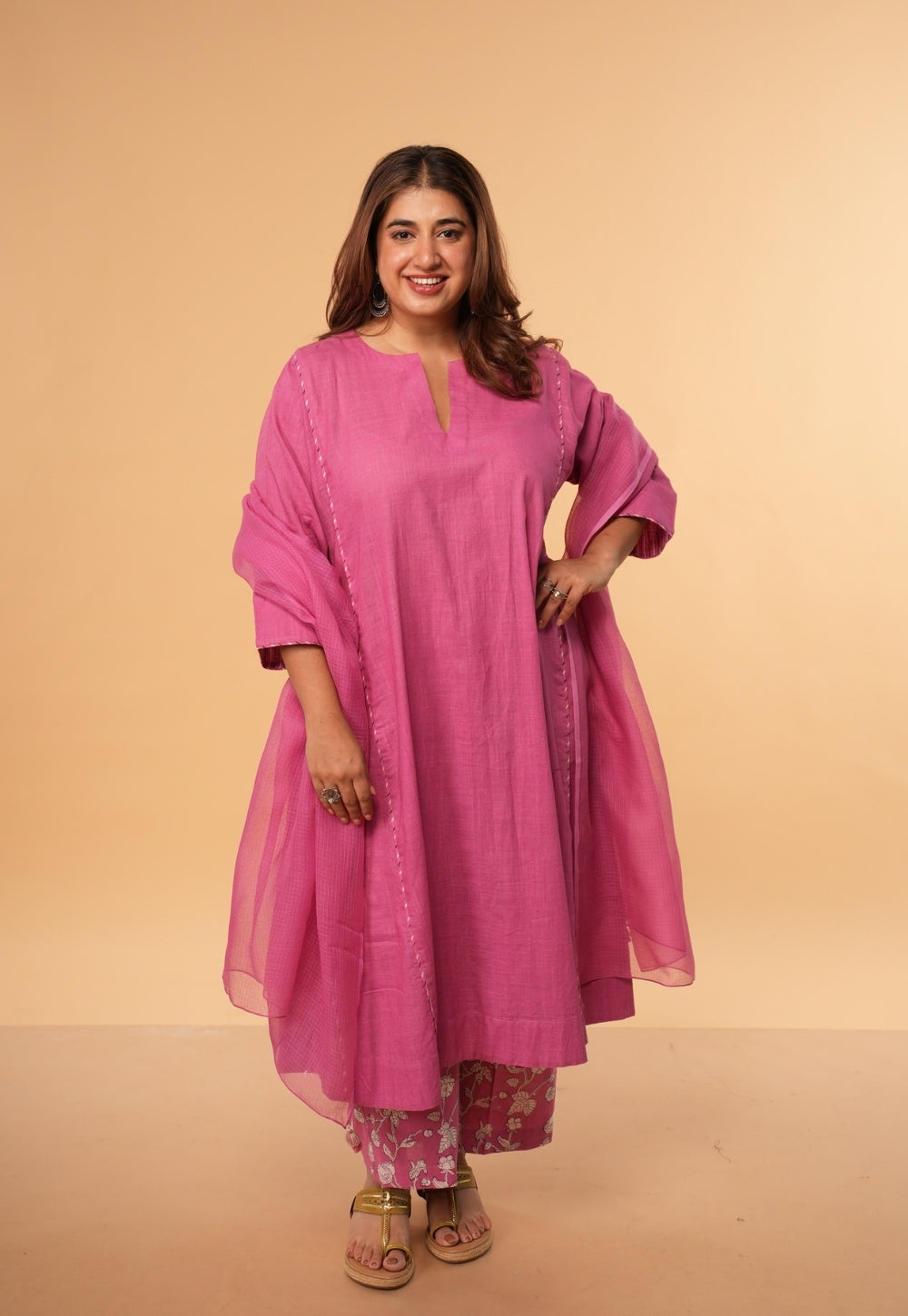 Kusha Pink Solid Slub Cotton Jhabbha Kali Kurta