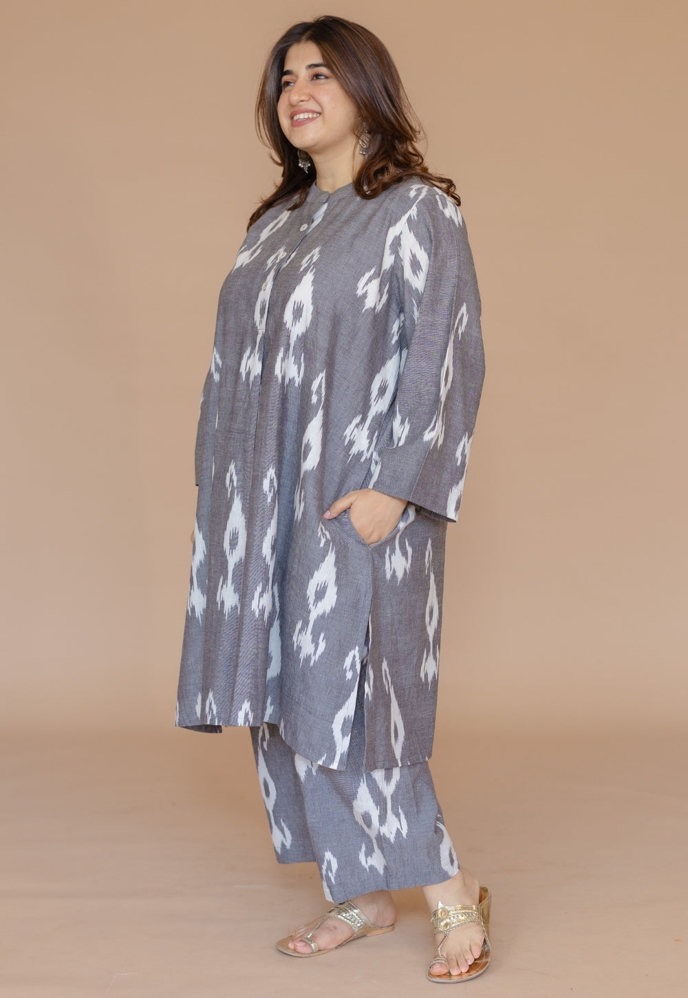 Ayaat Grey Handloom Ikkat Cotton Straight Co-Ord Set