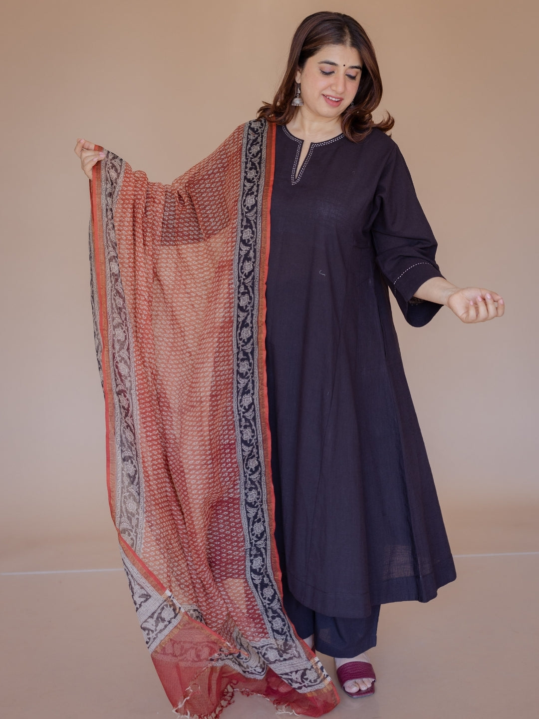 Red Butti Bagru Kota Doria Cotton Dupatta