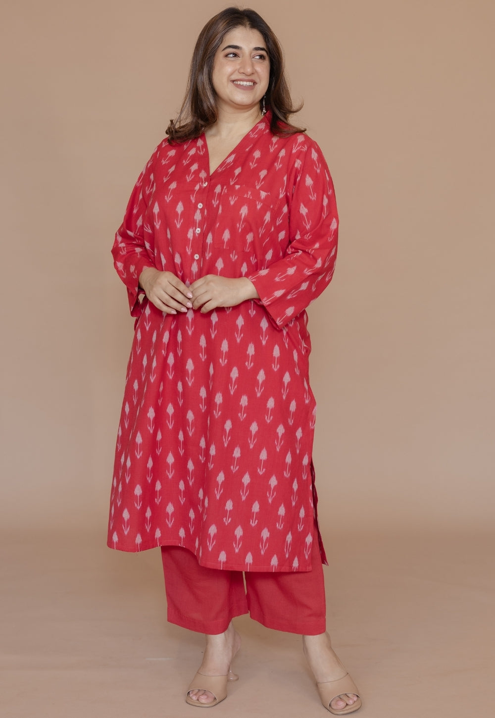 Yashi Red Solid Cotton Flex Straight Pant