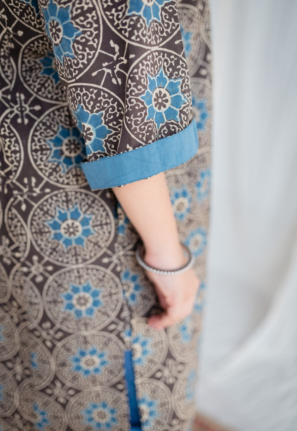 Asiya Ajrakh Jhabbha Kali Cotton Kurta
