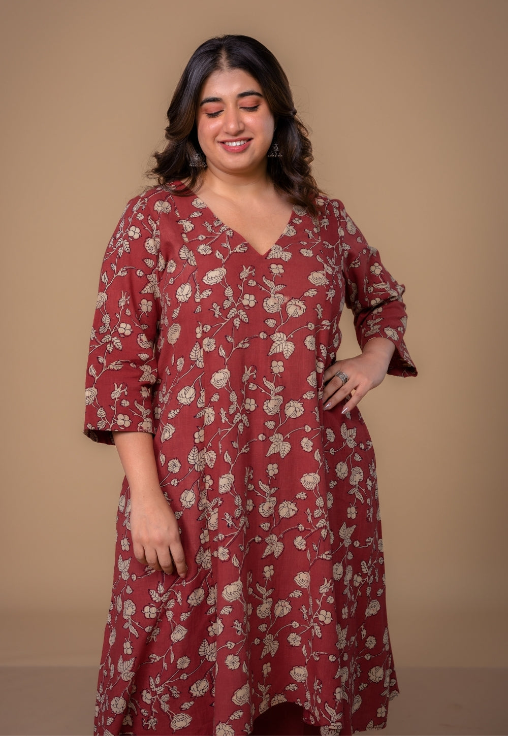 Smriti Red Dabu Slub Cotton Kali Kurta