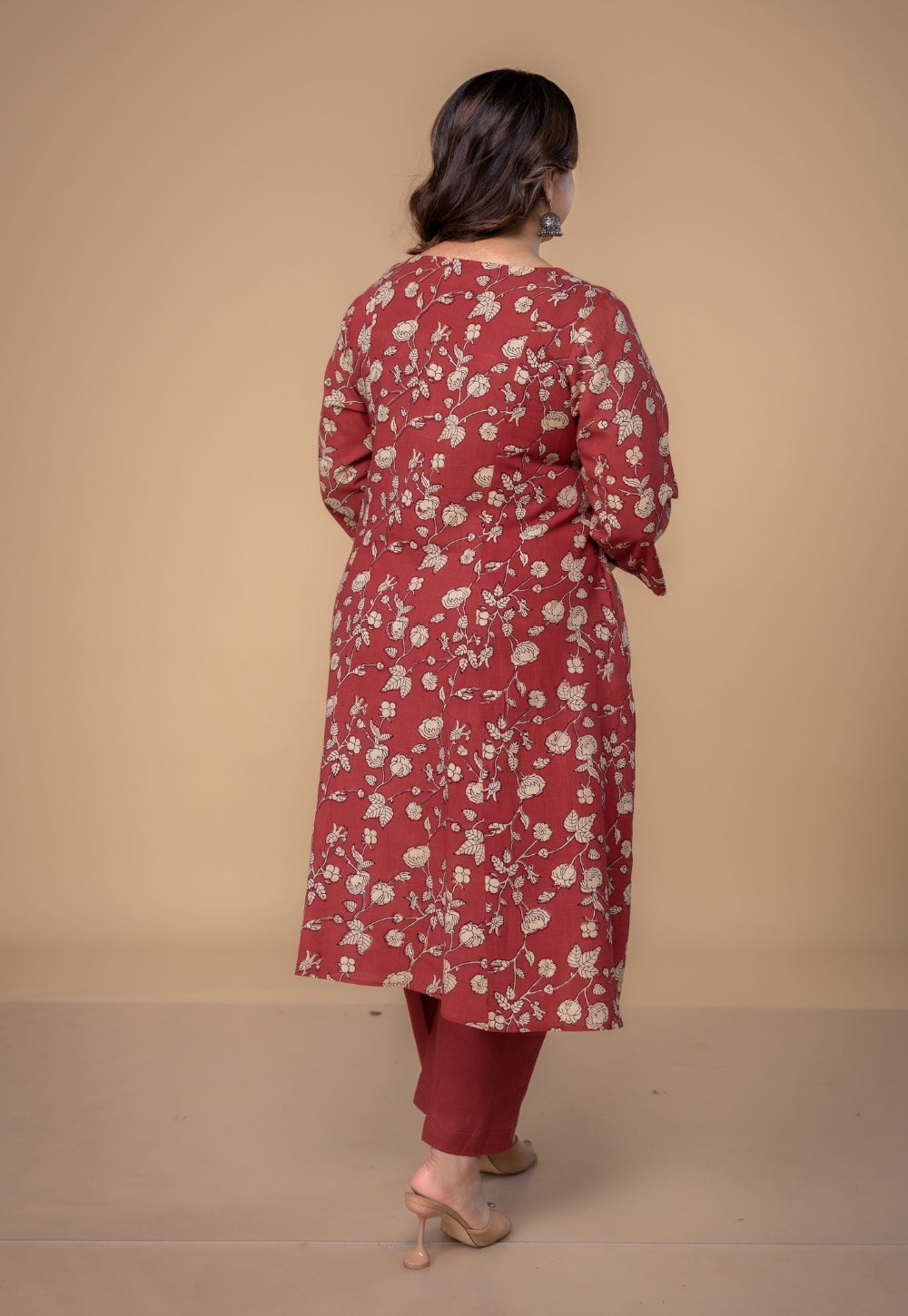 Smriti Red Dabu Slub Cotton Kali Kurta