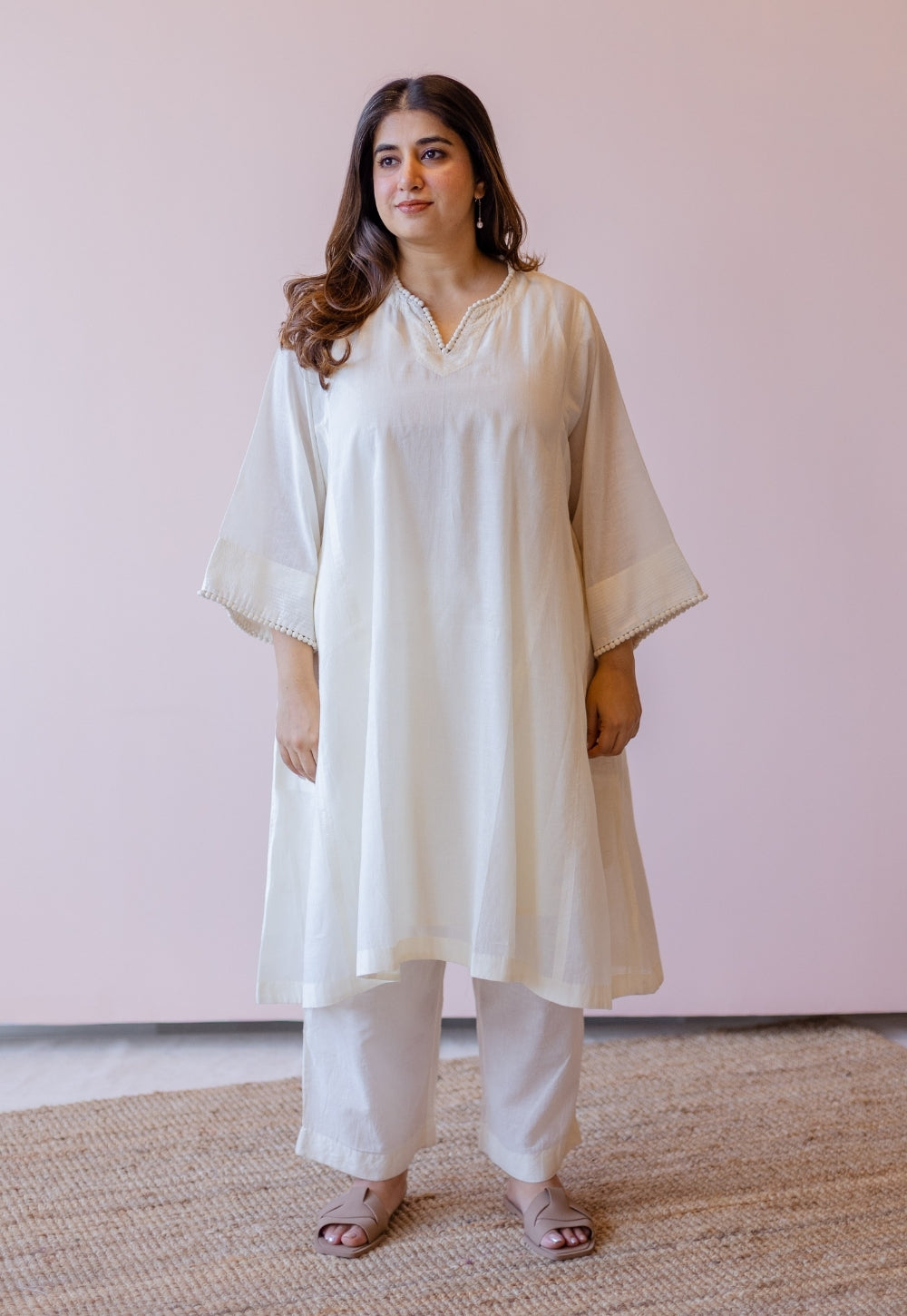 Soha Off White Solid Handloom Cotton Anti-Fit Kurta