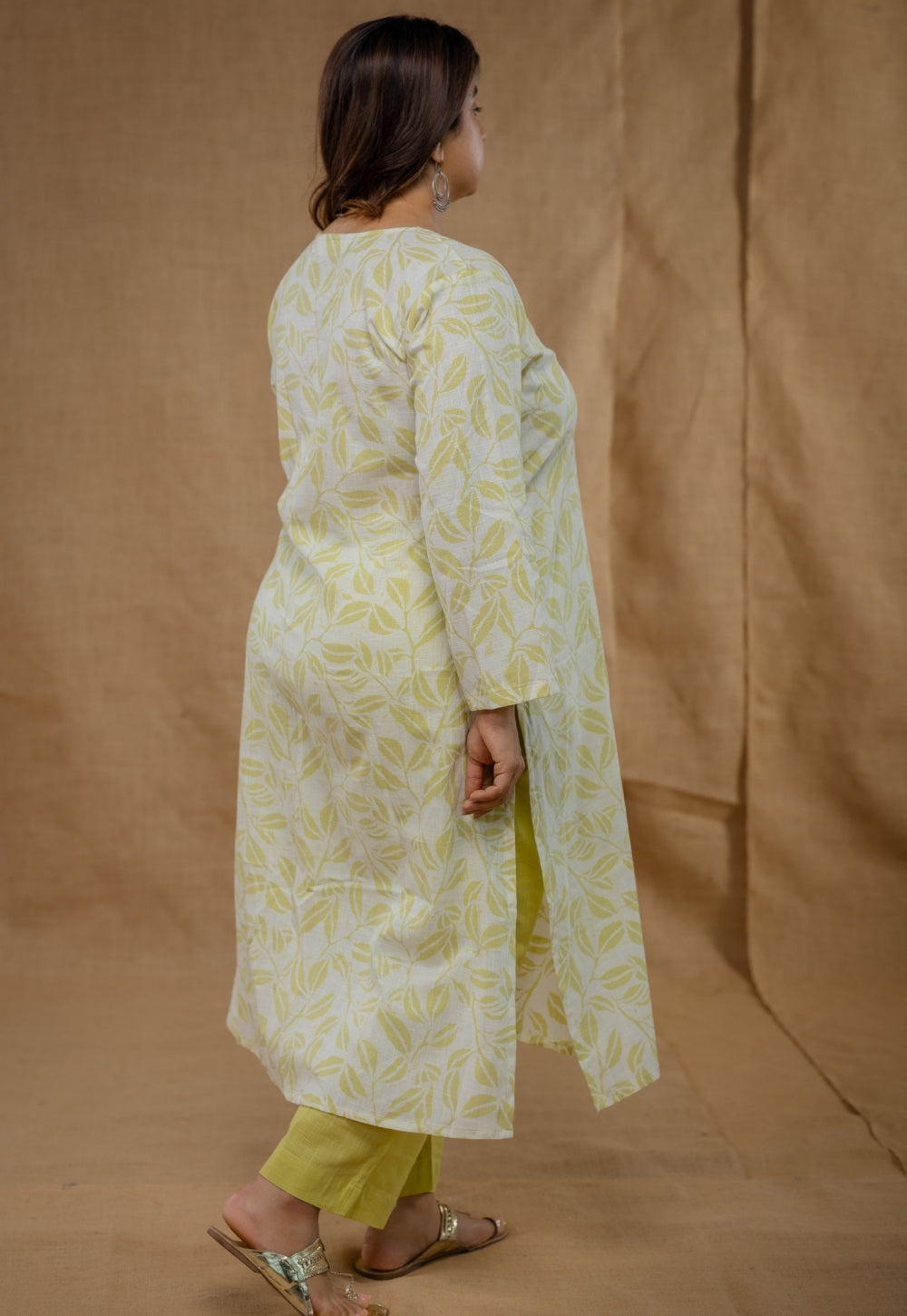 Aarushi Green Hand Block Print Slub Cotton Straight Kurta