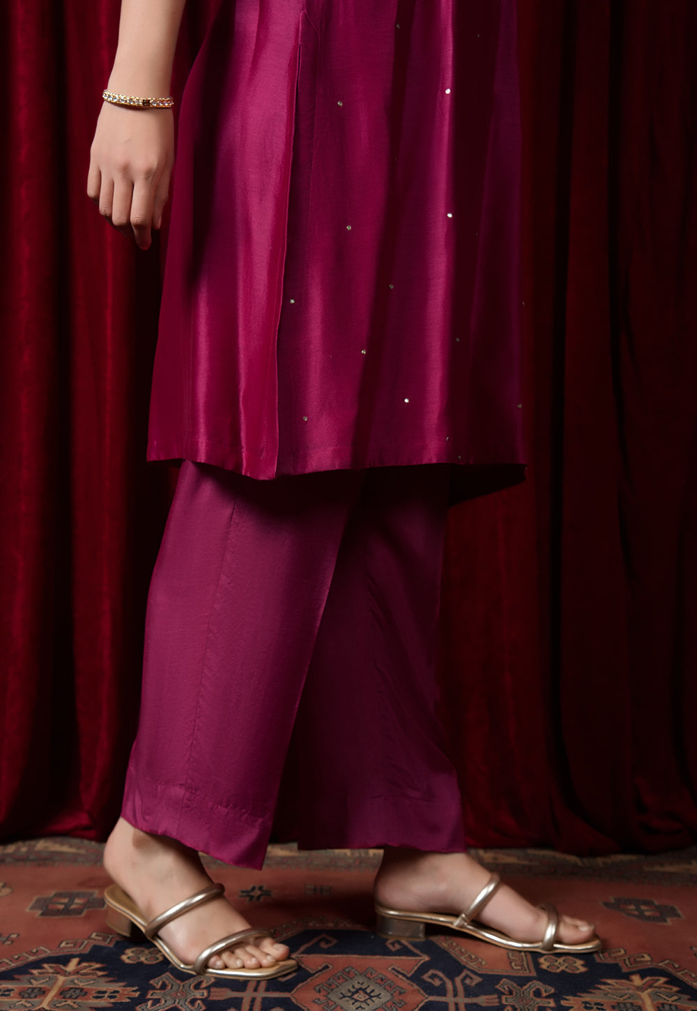 Yashi Pink Solid Muslin Straight Pant