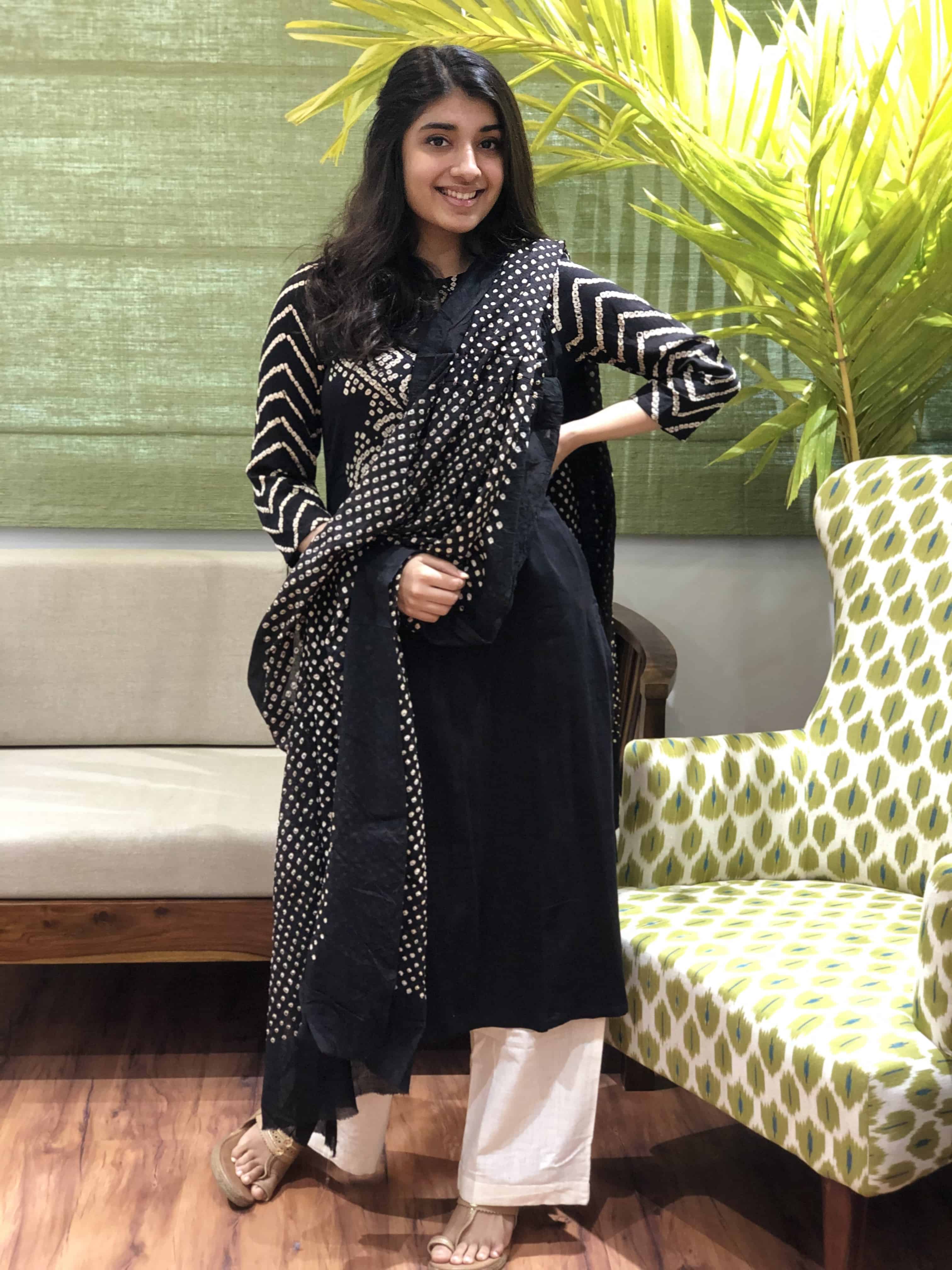 Kashvi Black Bandhej Dupatta