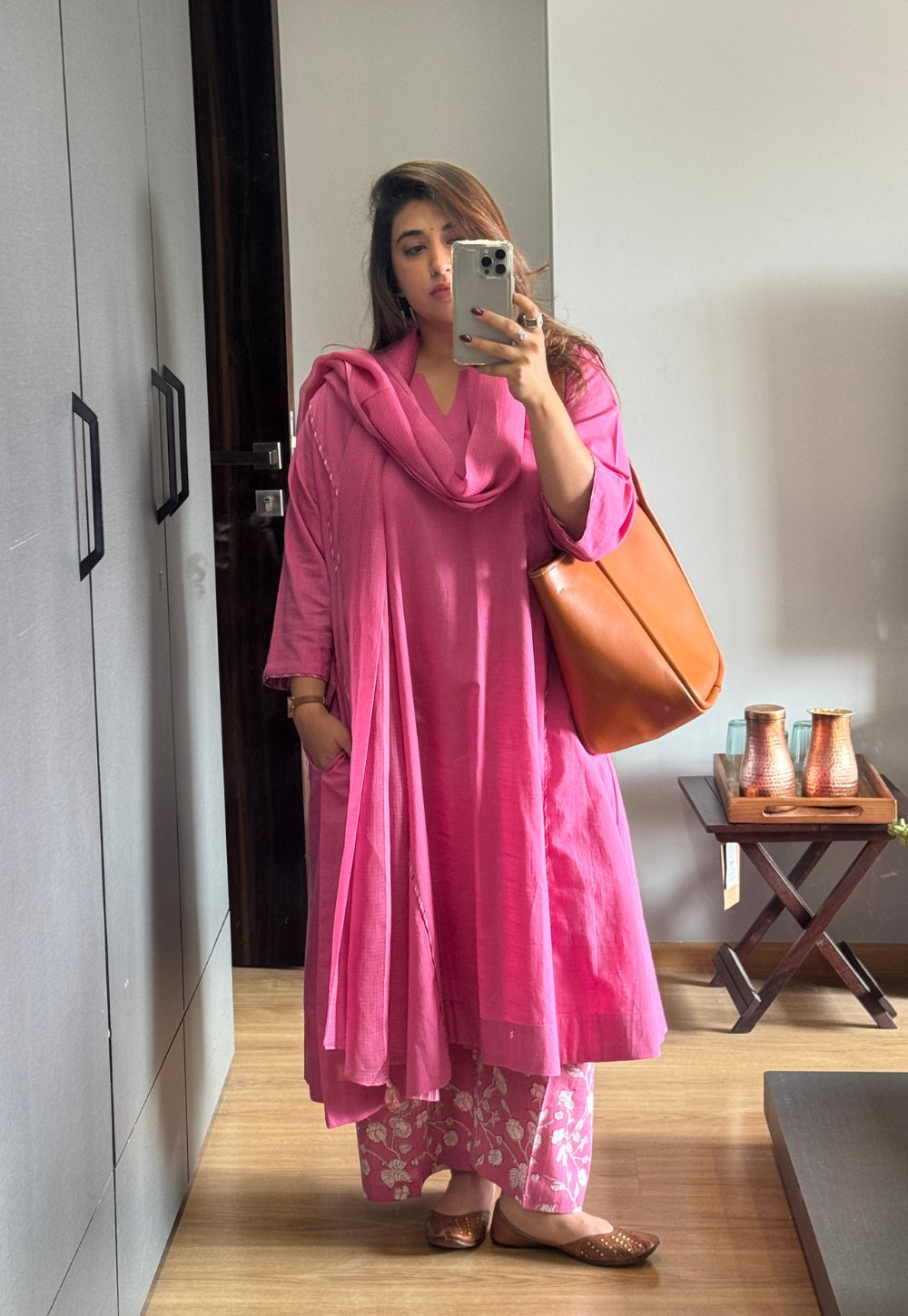 Kusha Pink Solid Slub Cotton Jhabbha Kali Kurta
