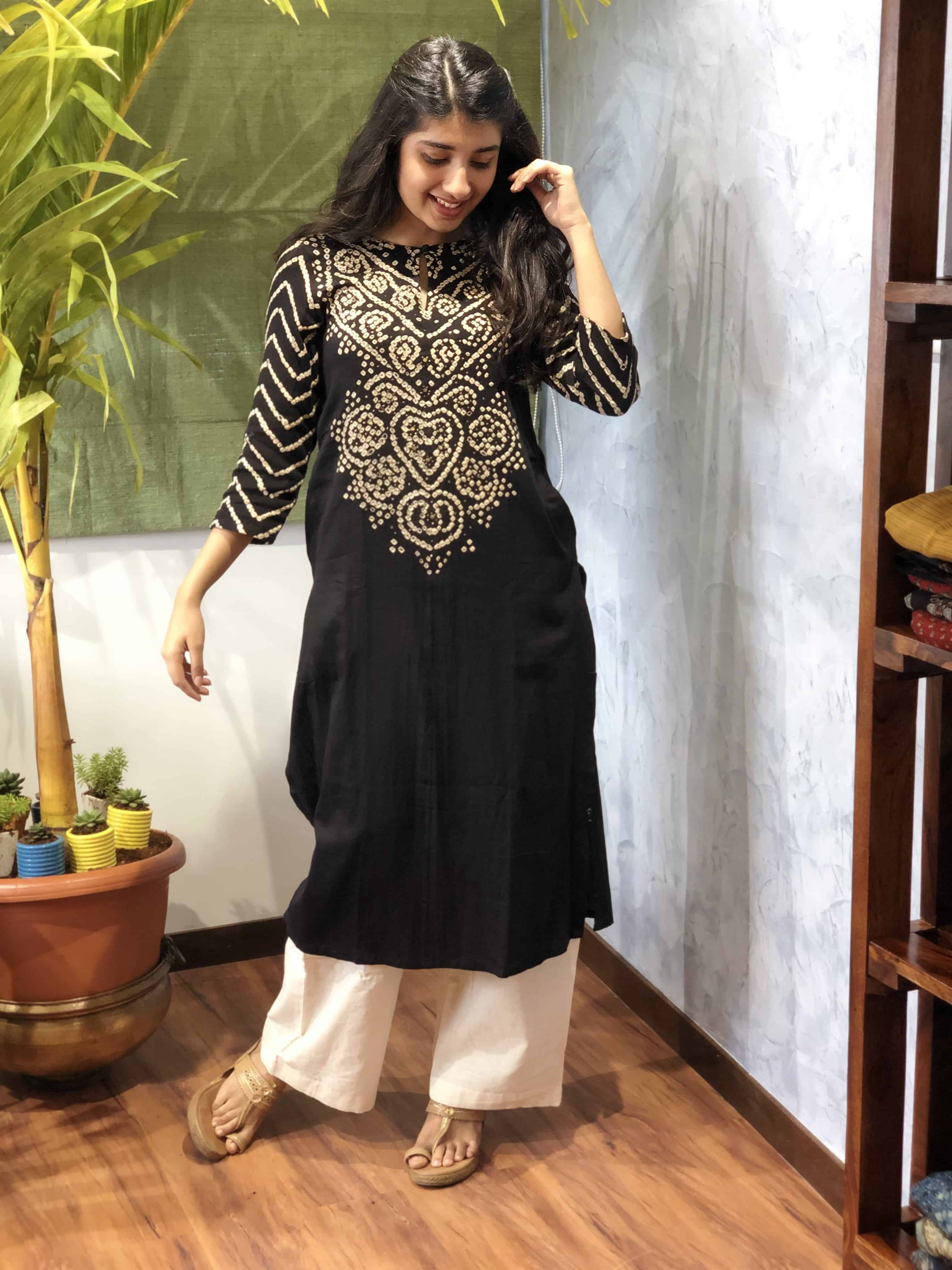 Kashvi Black Bandhej Kurta + Dupatta